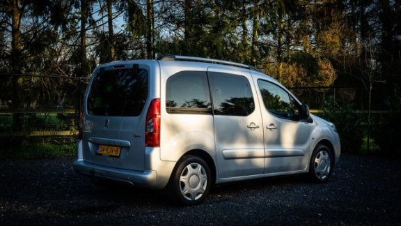 Peugeot Partner Tepee - 1.6 XT Executive | Trekhaak | NAP | Zeer netjes - 1