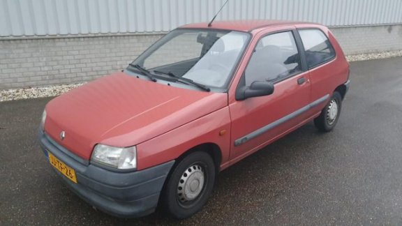 Renault Clio - 1.2 Storia - 1