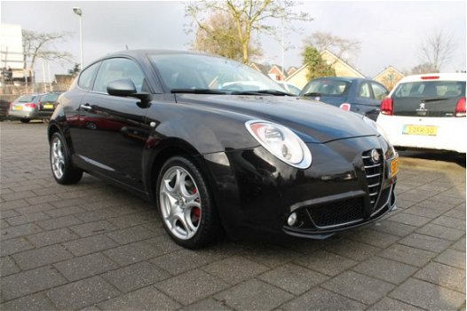 Alfa Romeo MiTo - 1.3 JTDm LEDER, NAVIGATIE, CLIMA, 17 INCH - 1