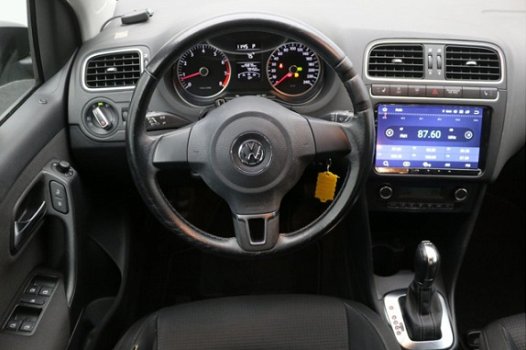 Volkswagen Polo - 1.4 TEAM AUTOMAAT MET STOELVERWARMING / CRUISE CONTROL / AIRCO / NAVI - 1