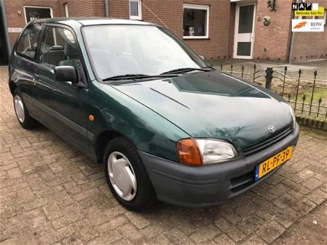 Toyota Starlet - 1.3-16V - 1