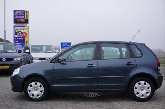 Volkswagen Polo - 1.4-16V Optive AIRCONDITIONING 5-DRS - 1