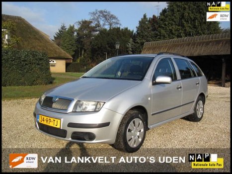 Skoda Fabia Combi - 1.4-16V Equipe airco, cruise, trekhaak - 1