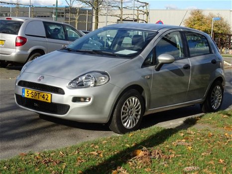 Fiat Punto Evo - 1.2 Pop 5 deurs, airco - 1