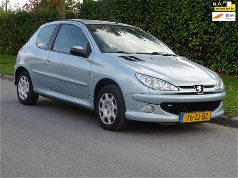 Peugeot 206 - 1.4 Forever airco - 1