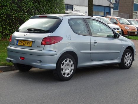 Peugeot 206 - 1.4 Forever airco - 1