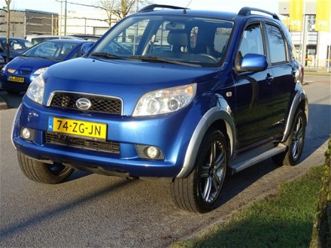 Daihatsu Terios - 1.5-16v Expedition 2WD airco - 1