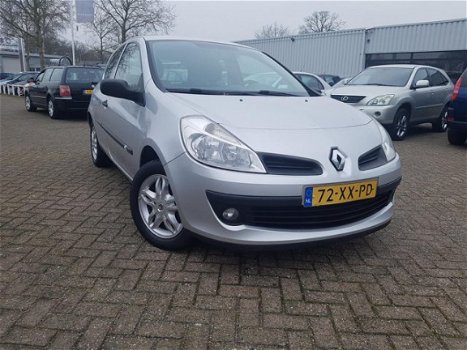 Renault Clio - 1.2-16V Business Line Airco - 1