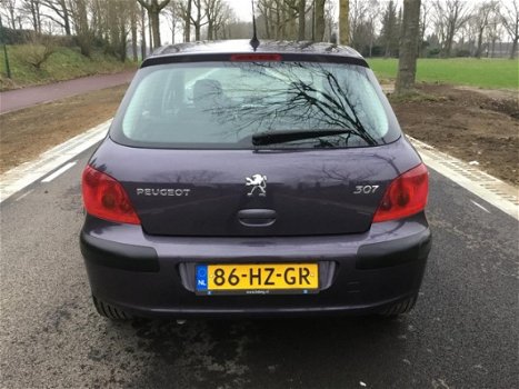 Peugeot 307 - 1.6-16V XSI met airco/clima en 5 DEURS - 1