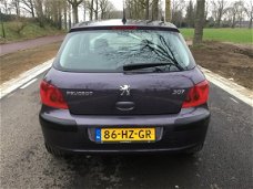 Peugeot 307 - 1.6-16V XSI met airco/clima en 5 DEURS