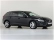 Volvo V60 - 2.0 D3 136 PK 6-Bak Momentum (BNS) - 1 - Thumbnail