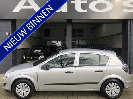 Opel Astra - 1.6 Business Automaat - 1