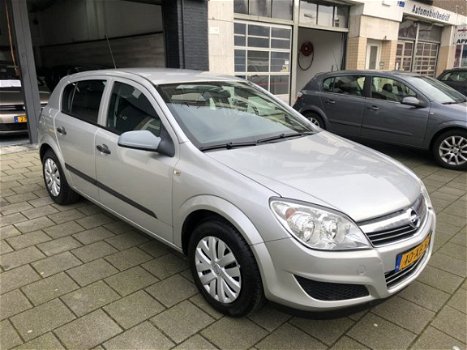 Opel Astra - 1.6 Business Automaat - 1