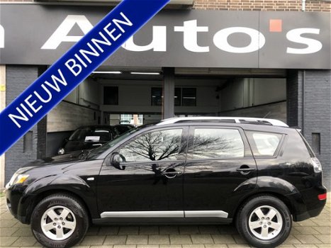 Mitsubishi Outlander - 2.4 Intense 4x4 - 1