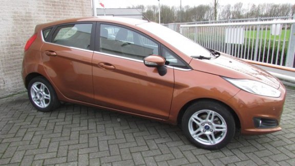 Ford Fiesta - 1.6 Ti-VCT Titanium AUTOMAAT/AIRCO 1E EIGENAAR - 1