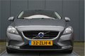 Volvo V40 - 2.0 D3 Kinetic top onderhouden - 1 - Thumbnail