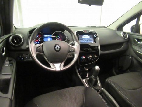 Renault Clio Estate - 1.5 DCI Night en Day (Navi/PDC) - 1