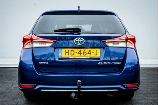 Toyota Auris Touring Sports - 1.8 Hybrid Lease Panoramadak/ Trekhaak/ Dakdragers/ Full map navigatie - 1