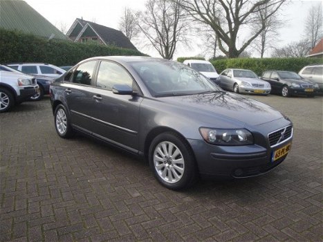 Volvo S40 - 2.4 140pk. Momentum Xenon Youngtimer - 1