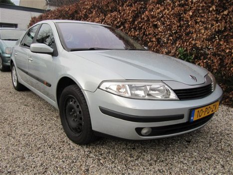 Renault Laguna - 1.6-16V Expression - 1