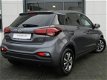 Hyundai i20 - 1.0 T-GDI Comfort Navigatie & Styling Pack VAN € 21.085, - VOOR € 19.835, - 1 - Thumbnail