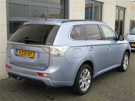 Mitsubishi Outlander - 2.0 PHEV Instyle Automaat Incl. BTW 1e eigenaar Dealer Onderhouden Trekhaak - 1