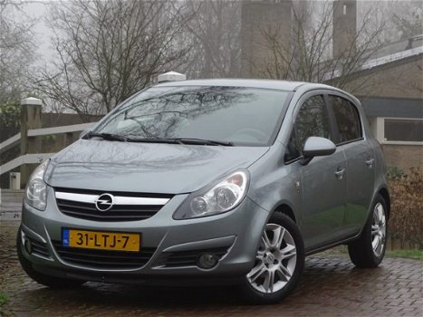 Opel Corsa - 1.2-16V '111' Edition | 5drs. | Automaat | Cruise control | - 1