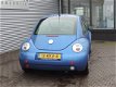 Volkswagen New Beetle - 2.0 Highline - 1 - Thumbnail