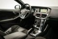 Volvo V40 - 2.0 D2 120 Pk R-Design Business | Navigatie | Xenon | Alcantara - 1 - Thumbnail