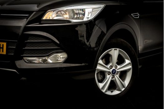 Ford Kuga - 1.5 120 Pk EcoBoost | Navigatie | Parkeersensoren | 17