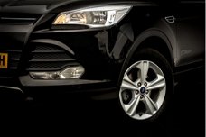 Ford Kuga - 1.5 120 Pk EcoBoost | Navigatie | Parkeersensoren | 17" Velgen