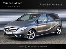 Mercedes-Benz B-klasse - 180 SPORT // CRUISE CONTROL // AIRCO // NAVIGATIE // LICHT & ZICHTPAKKET //