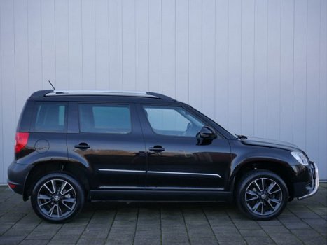 Skoda Yeti - 1.2 TSI 105pk Elegance Airco-ECC / Navigatie / Bluetooth / Trekhaak - 1