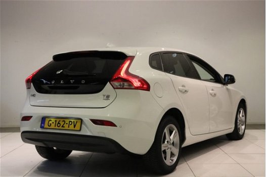 Volvo V40 - 2.0 T2 123PK Kinetic | Clima | Navi | Stoelverw. | LMV | PDC | Cruise | Bluetooth | Haai - 1