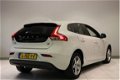 Volvo V40 - 2.0 T2 123PK Kinetic | Clima | Navi | Stoelverw. | LMV | PDC | Cruise | Bluetooth | Haai - 1 - Thumbnail