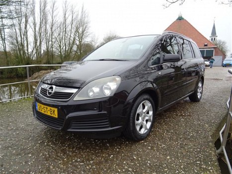 Opel Zafira - 2.2 Cosmo | PDC + Airco + Cruise nu € 3.975, - Nieuwe APK - 1