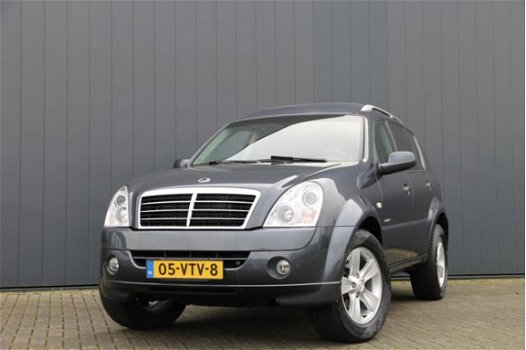 SsangYong Rexton - RX 270 XVT HR AUTOMAAT / GRIJS KENTEKEN / LEDER / AIRCO / NAVI - 1