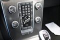 Volvo V40 - 2.0 D4 Summum Business 191 PK 50 procent deal 4.975, - ACTIE Trekhaak / LED / Navi / Cli - 1 - Thumbnail