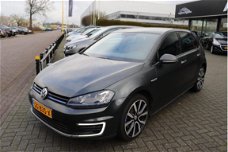Volkswagen Golf - 1.4 TSI GTE EXCL. BTW 50 procent deal 6.475, - ACTIE Full LED / 18'' LMV / Camera