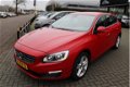 Volvo V60 - 2.4 D6 AWD Plug-In Hybrid EXCL. BTW 50 procent deal 6.475, - ACTIE Standkachel / Stoelve - 1 - Thumbnail