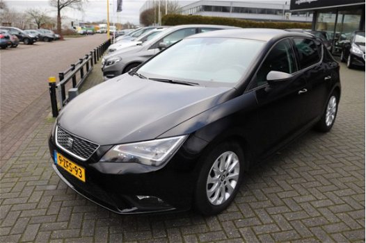 Seat Leon - 1.6 TDI Ecomotive Lease Sport 50 procent deal 5.375, - ACTIE Full LED / Leer / Alcantara - 1