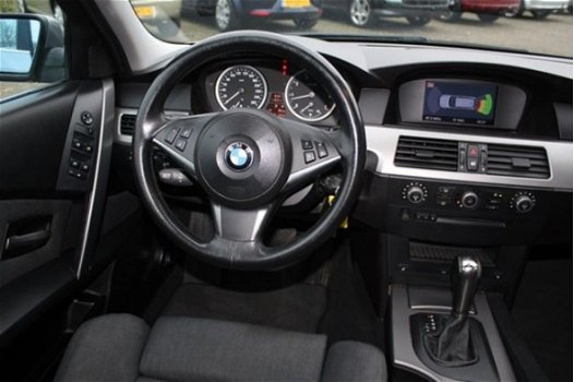 BMW 5-serie - 525i EXECUTIVE YOUNGTIMER SCHUIFDAK / NAVIGATIE - 1