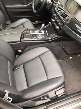 BMW 5-serie Touring - 520i High Executive - 1