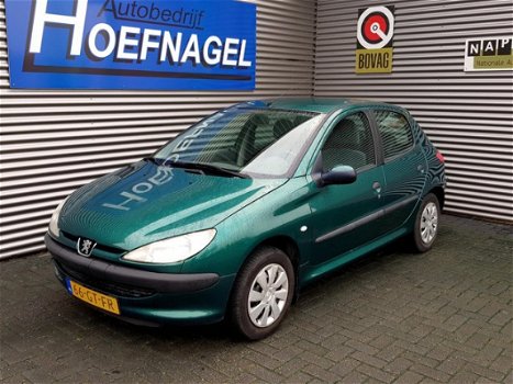 Peugeot 206 - 1.4 XT - 1