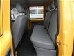 Volkswagen Transporter - 2.0 TDI L2H1 DC AUT/ DUBBEL CABINE/ LAADBAK/ CRUISE/ AIRCO/ ZWAAILAMP/ SNEE - 1 - Thumbnail