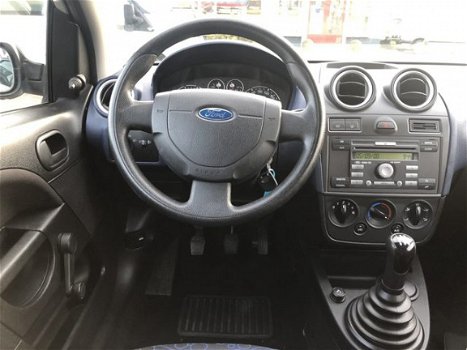 Ford Fiesta - 1.3-8V Ambiente - 1