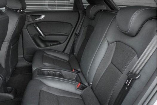 Audi A1 Sportback - 1.4 TFSI Sport Edition Automaat S Line pakket Panoramadak Navigatie Parkeersenso - 1
