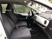 Toyota Yaris - 1.5 Full Hybrid Aut. Climatronic Navigatie LED - 1 - Thumbnail