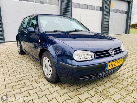 Volkswagen Golf - 1.4-16V APK Nieuw 5 Deurs - 1