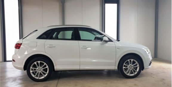 Audi Q3 - 2.0 TDI QUATTRO SPORT EDITION S-line navi - 1